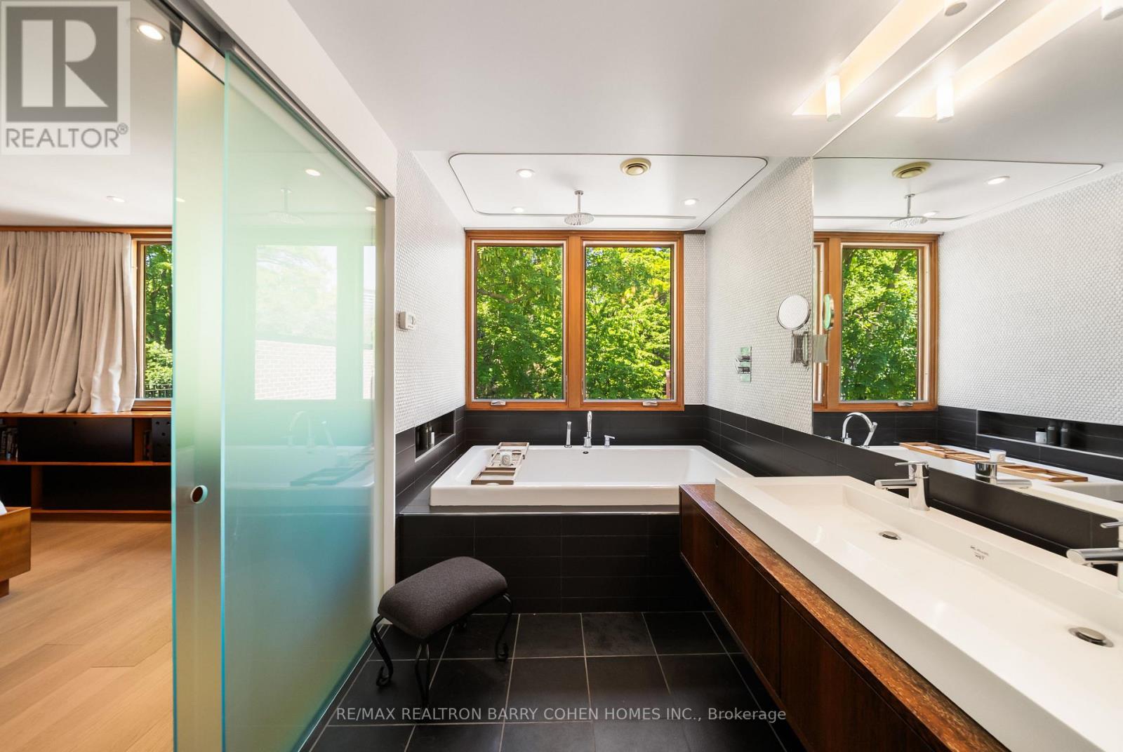 36 Woodlawn Avenue W, Toronto, Ontario  M4V 1G7 - Photo 28 - C13230656