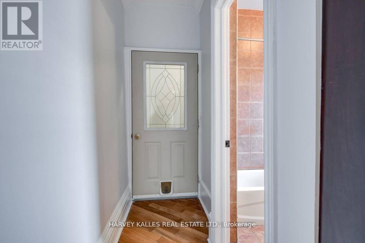 2 - 1098 Bathurst Street, Toronto, Ontario  M5R 3G9 - Photo 2 - C13230768
