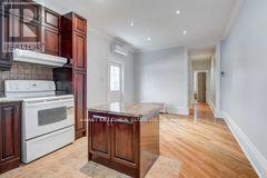 2 - 1098 Bathurst Street, Toronto, Ontario  M5R 3G9 - Photo 4 - C13230768