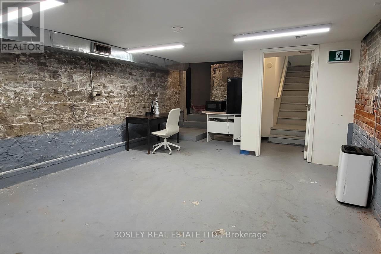 Main - 1075 Queen Street W, Toronto, Ontario  M6J 1H3 - Photo 18 - C13230800
