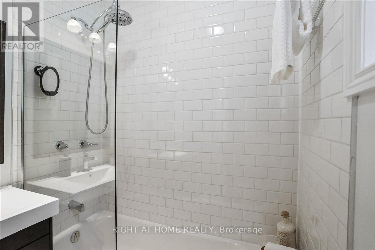 809 Rowena Street, Oshawa, Ontario  L1H 4Z6 - Photo 16 - E13230778