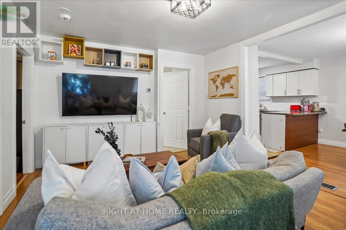 809 Rowena Street, Oshawa, Ontario  L1H 4Z6 - Photo 7 - E13230778