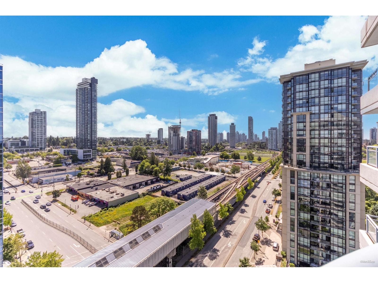 1806 13383 108 Avenue, Surrey, British Columbia  V3T 5T6 - Photo 2 - R3130930