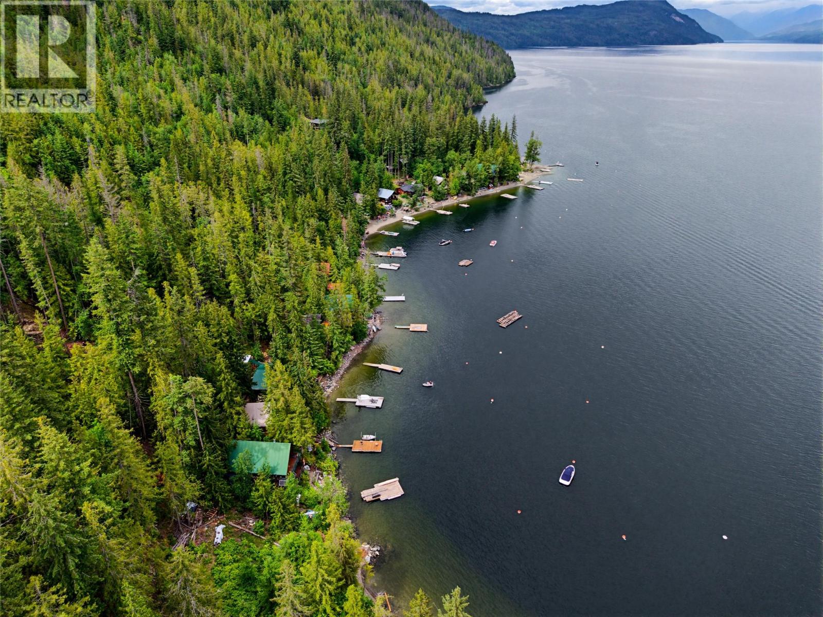 27 Crescent Bay, Sicamous, British Columbia  V0E 2V0 - Photo 10 - 10383045