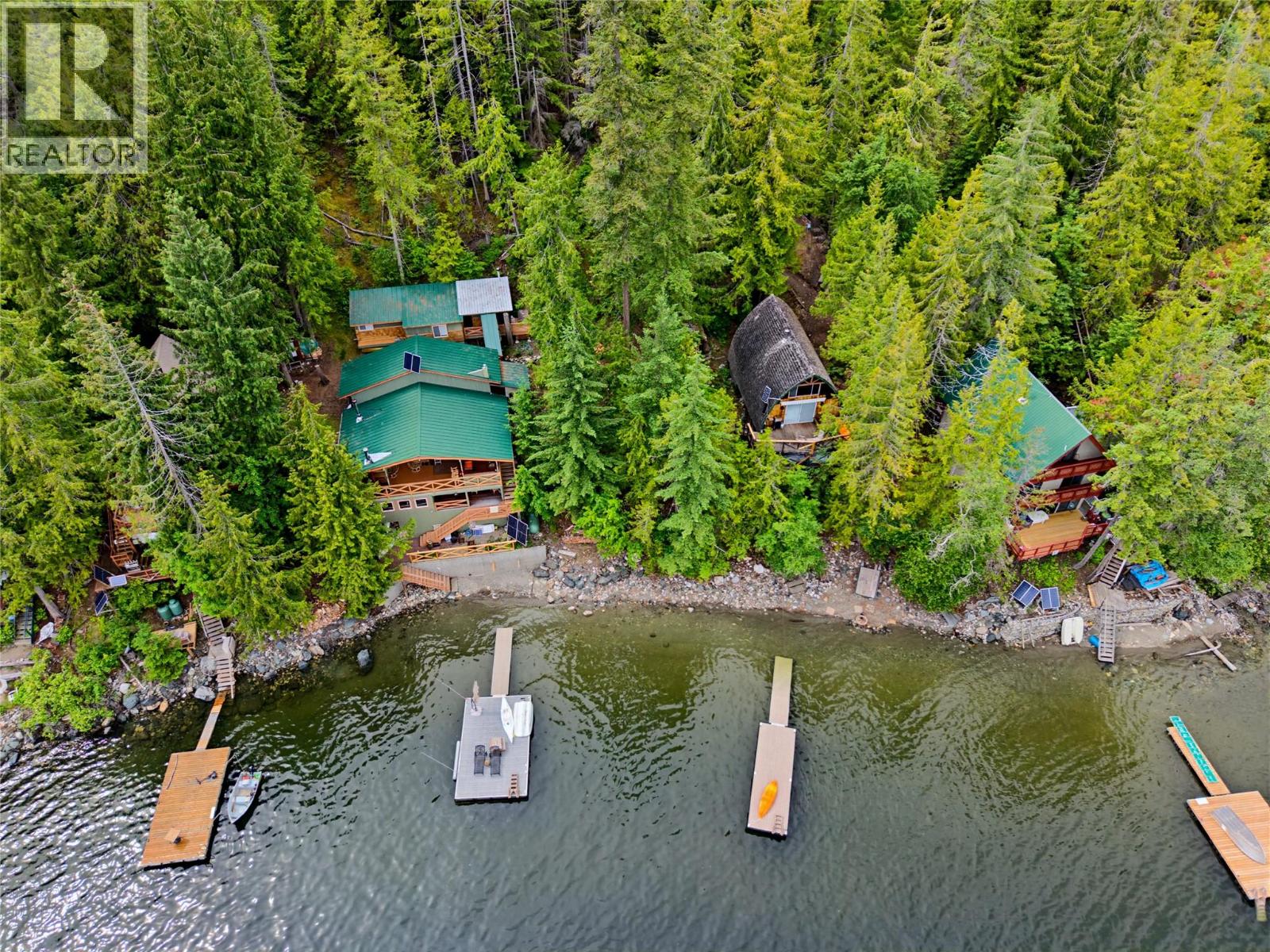 27 Crescent Bay, Sicamous, British Columbia  V0E 2V0 - Photo 9 - 10383045