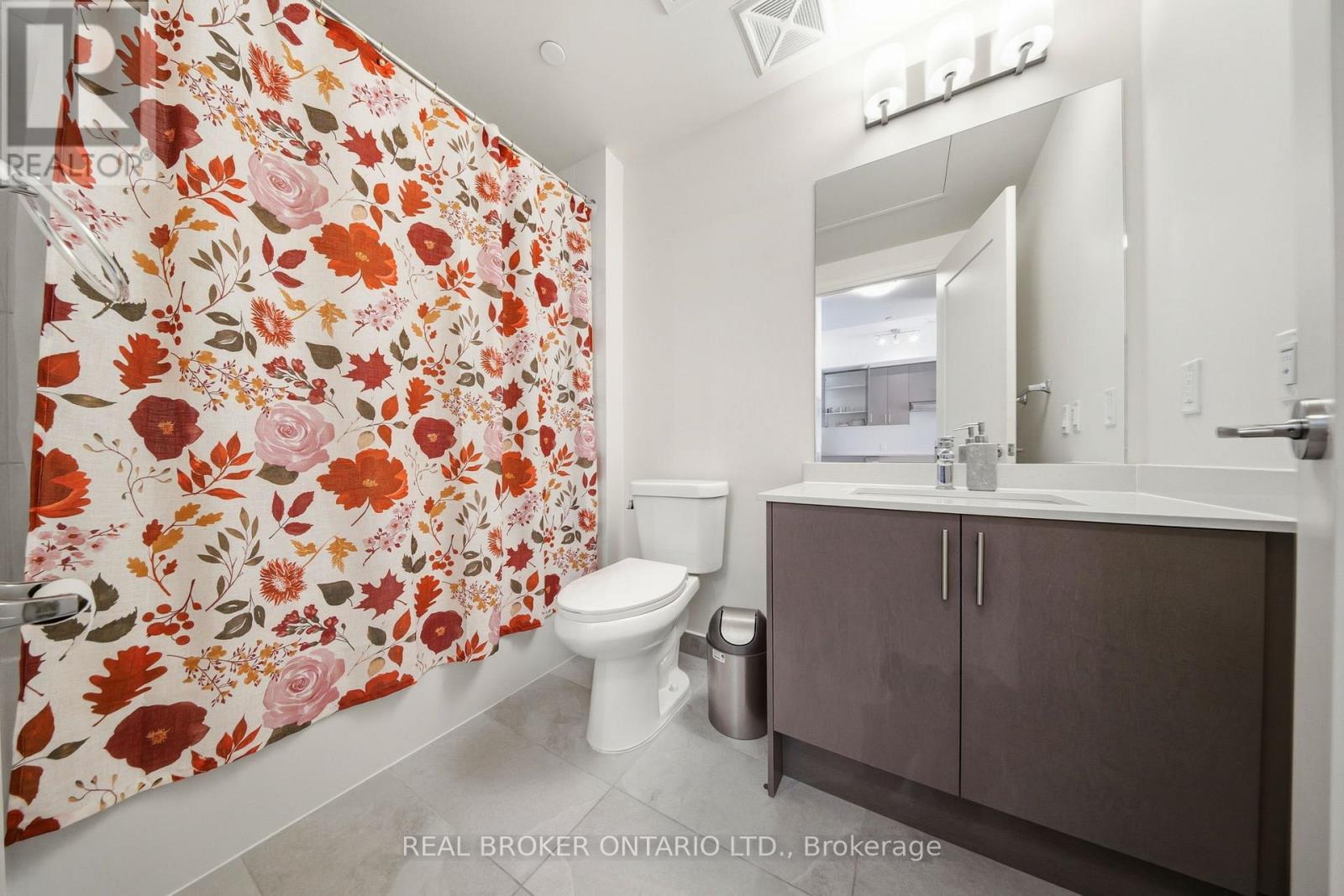 1006 - 27 Korda Gate, Vaughan, Ontario  L4K 2M9 - Photo 18 - N13230650