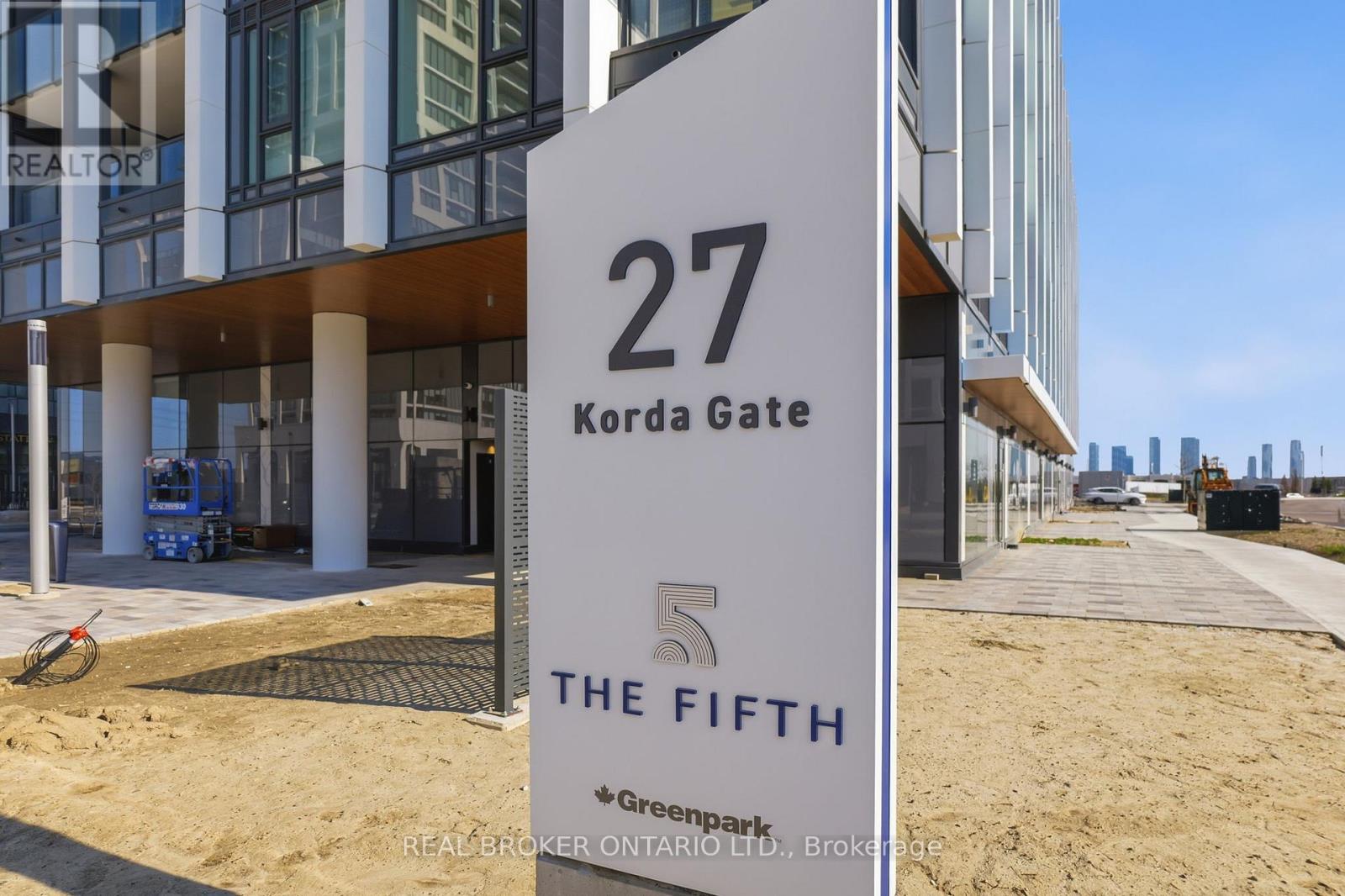 1006 - 27 Korda Gate, Vaughan, Ontario  L4K 2M9 - Photo 2 - N13230650