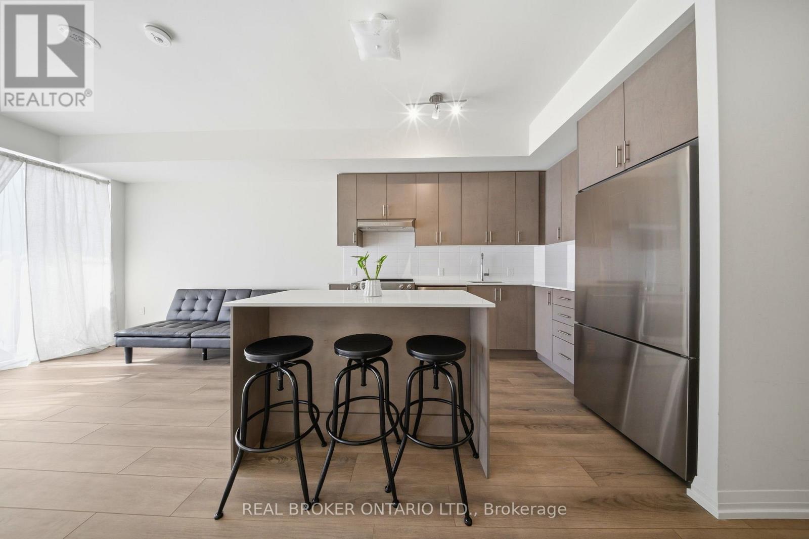 1006 - 27 Korda Gate, Vaughan, Ontario  L4K 2M9 - Photo 6 - N13230650