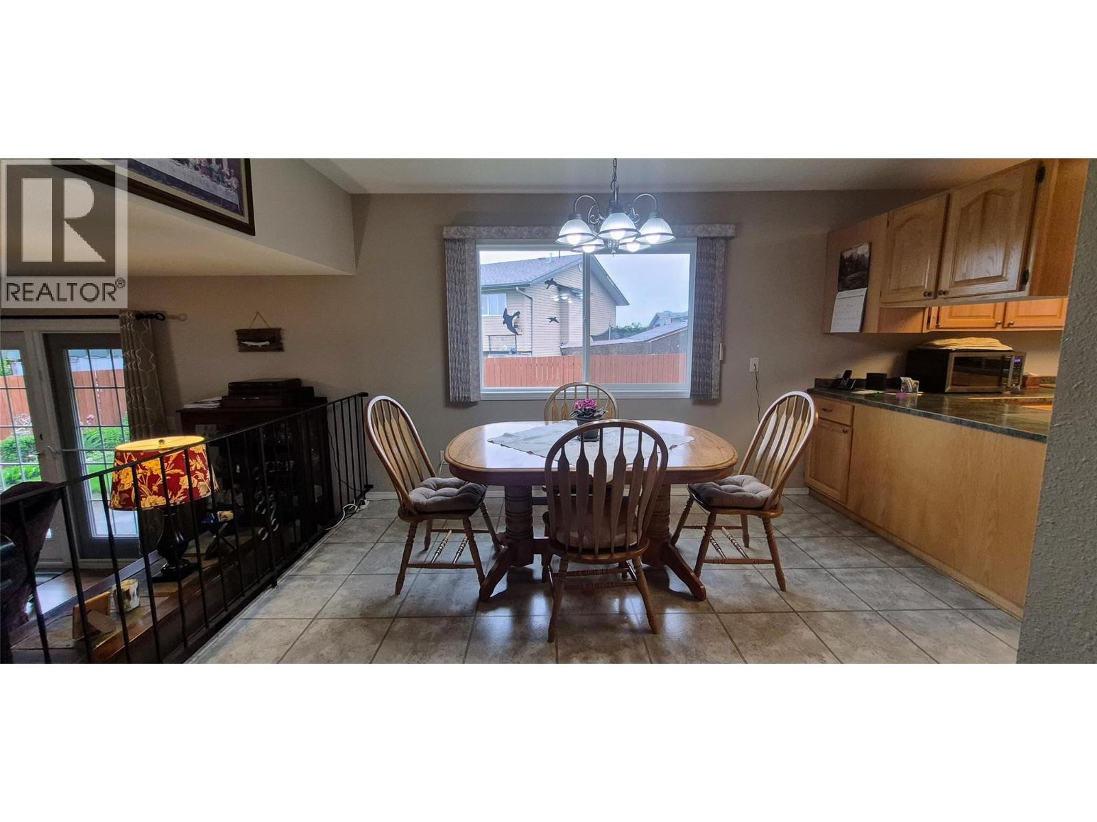 2224 6th Street N, Cranbrook, British Columbia V1C 5E2 - Photo 10 - 10389793