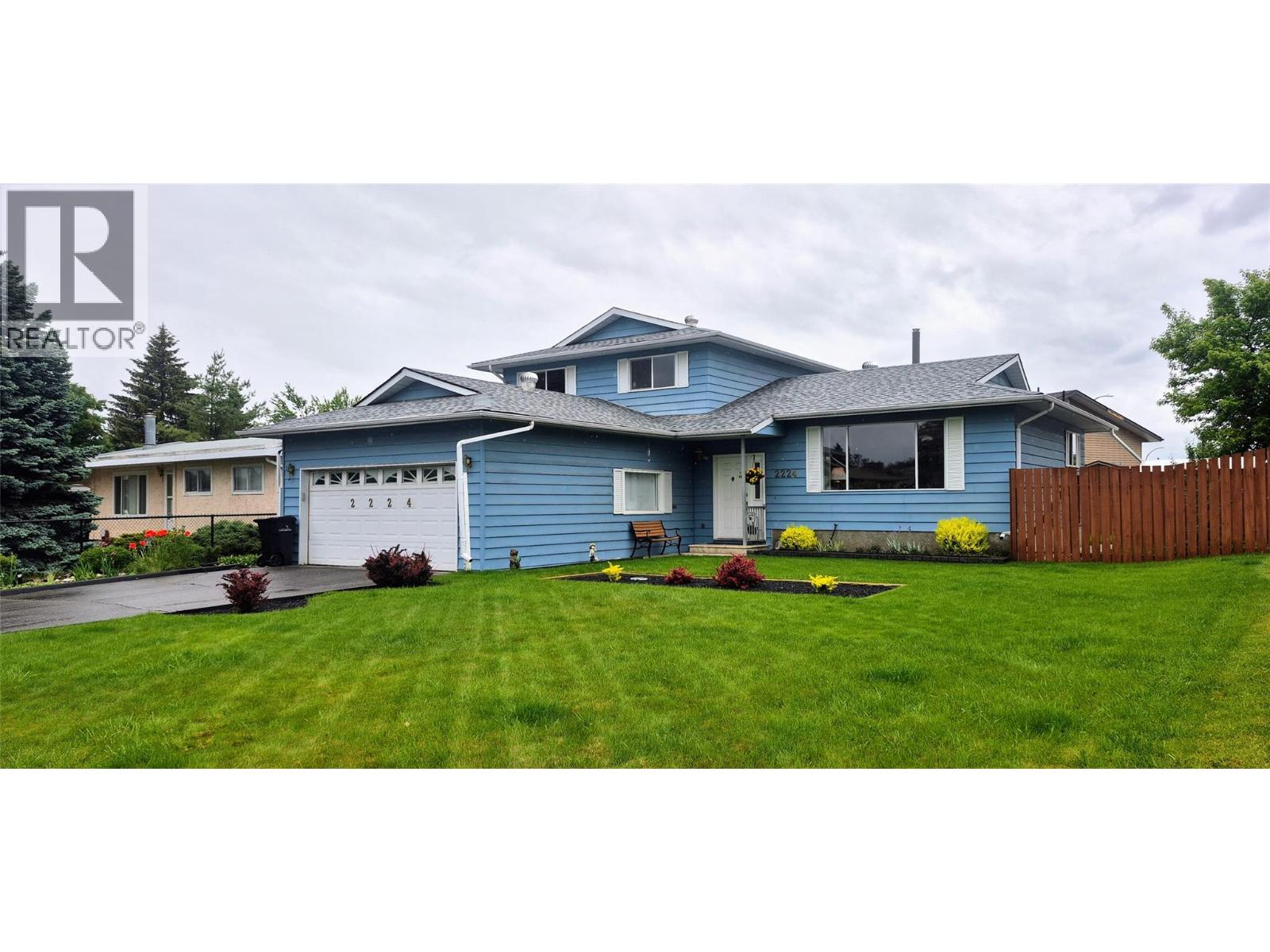 2224 6th Street N, cranbrook, British Columbia