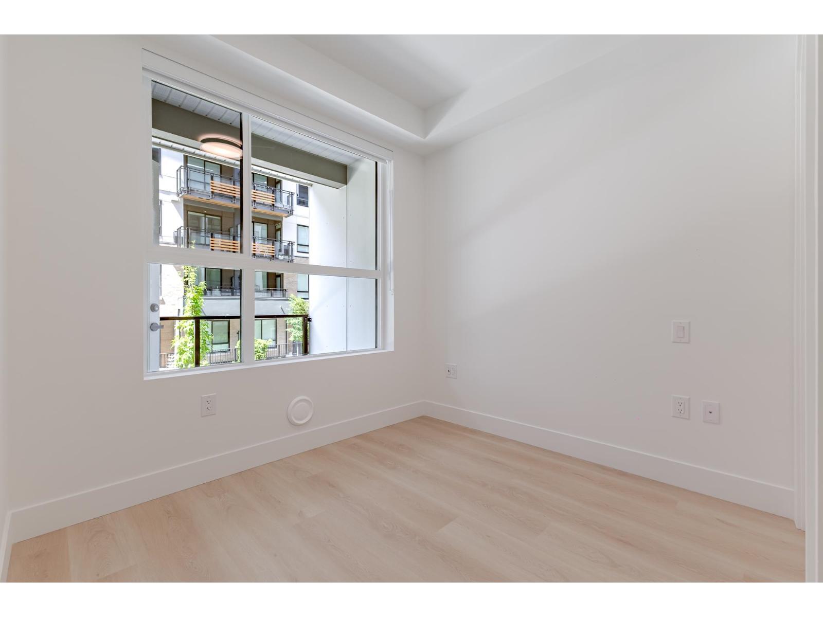 211 13455 94a Avenue, Surrey, British Columbia  V3M 1M9 - Photo 13 - R3131283