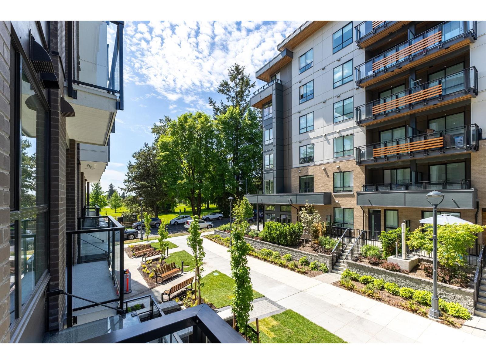 211 13455 94a Avenue, Surrey, British Columbia  V3M 1M9 - Photo 30 - R3131283