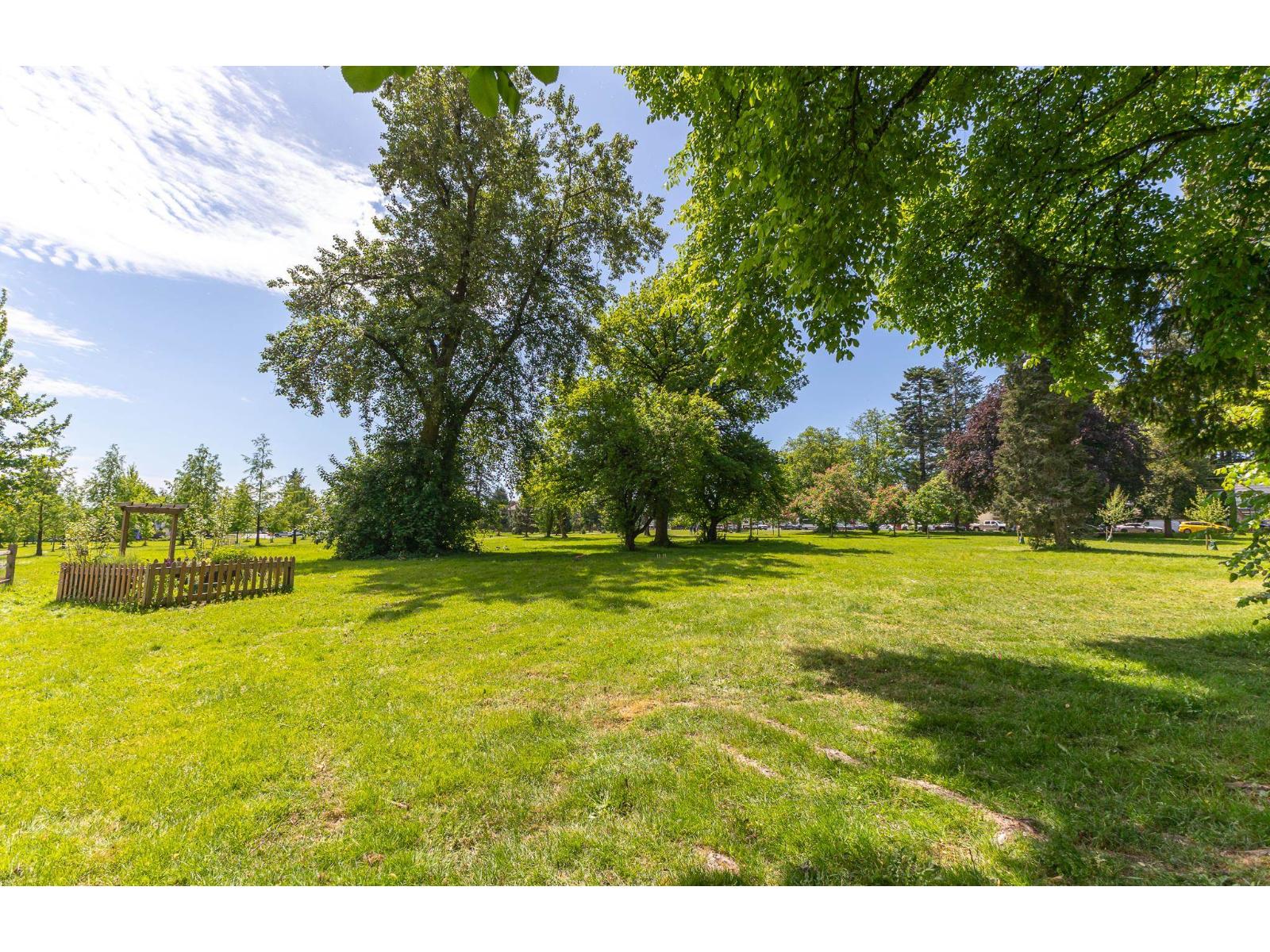 211 13455 94a Avenue, Surrey, British Columbia  V3M 1M9 - Photo 32 - R3131283