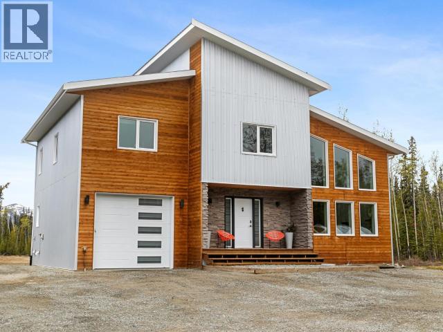 17 OLD ALASKA HWY, Whitehorse North, Yukon
