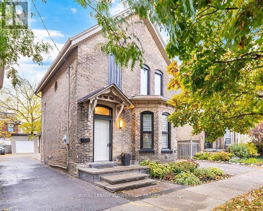 10 Pearl Street, Brantford, Ontario  N3T 3N4 - Photo 3 - X13206224