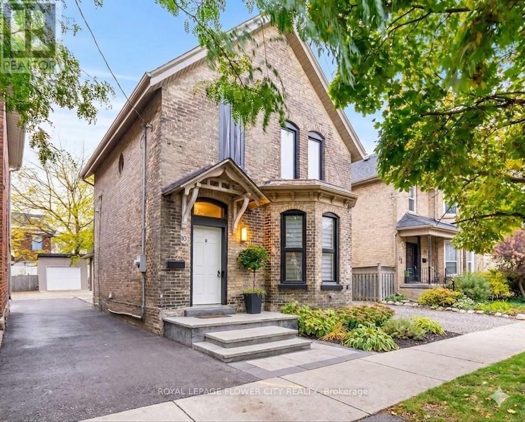10 Pearl Street, Brantford, Ontario  N3T 3N4 - Photo 2 - X13206224