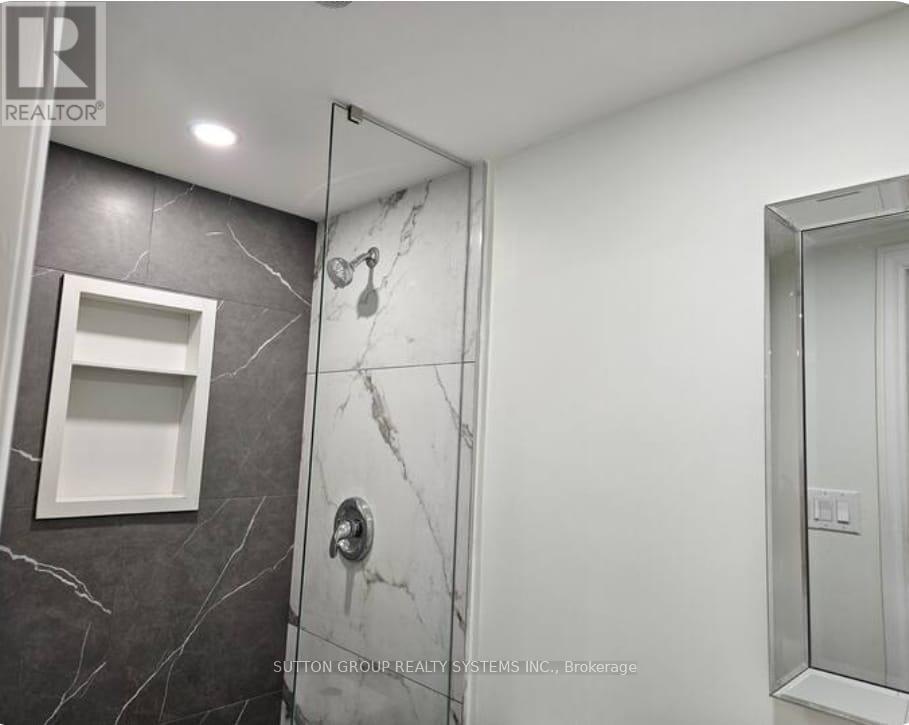 2280 Wiseman Court, Mississauga, Ontario  L5J 1P2 - Photo 24 - W13230614