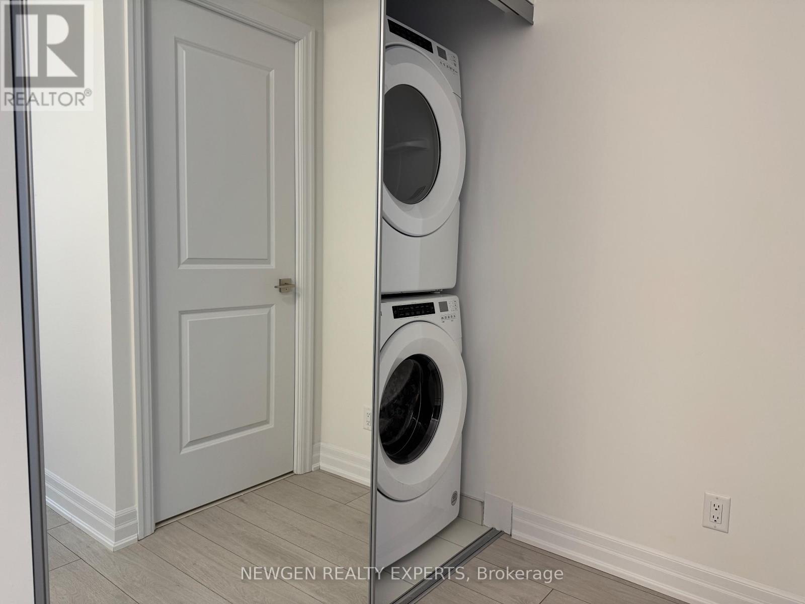 2809 - 30 Elm Drive E, Mississauga, Ontario  L5A 4C3 - Photo 8 - W13230620