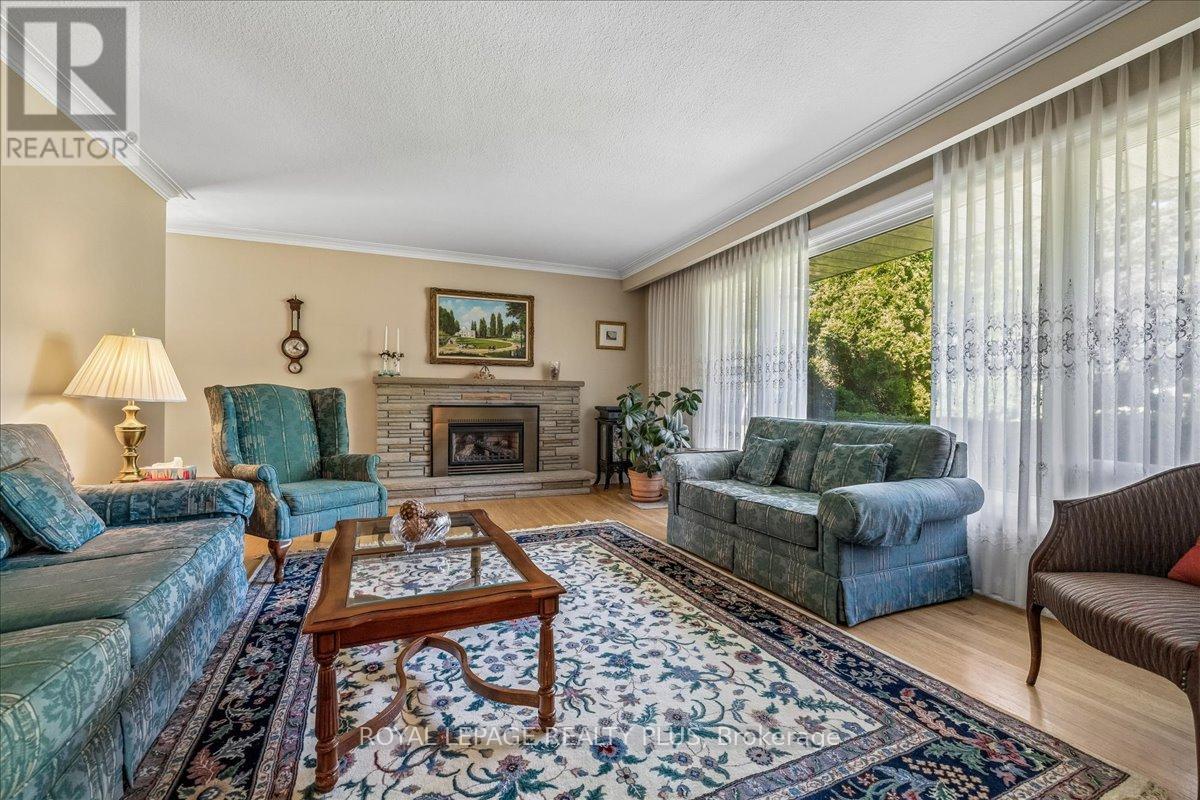 665 Vanessa Crescent, Mississauga, Ontario  L5H 2N5 - Photo 7 - W13230666