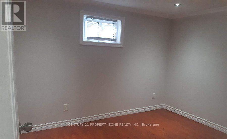 Upper - 164 Earnscliffe Circle, Brampton, Ontario  L6T 2B7 - Photo 8 - W13230682