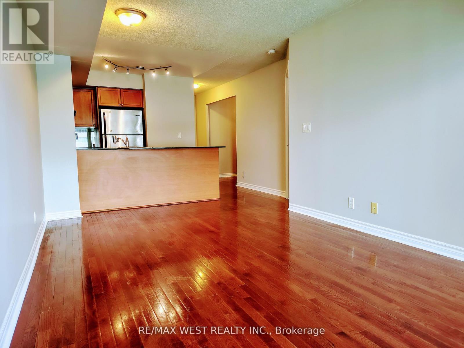 1301 - 1 ELM DRIVE, Mississauga, Ontario