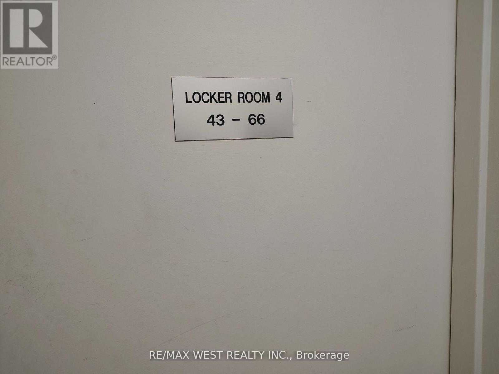 1301 - 1 Elm Drive, Mississauga, Ontario  L5B 4M1 - Photo 17 - W13230772