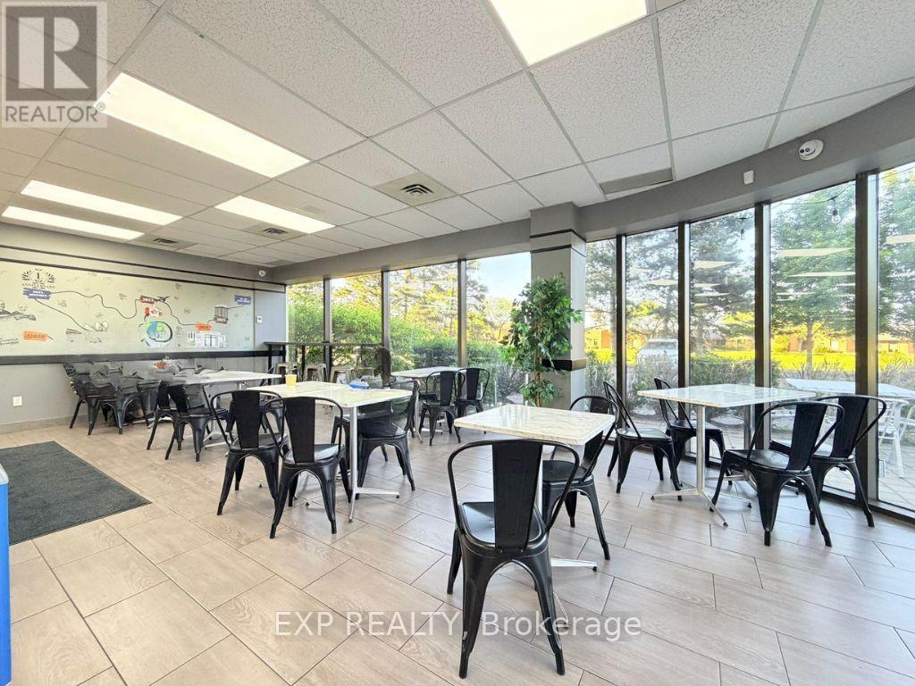 #100 - 700 Dorval Drive, Oakville, Ontario  L6K 3V3 - Photo 10 - W13230804