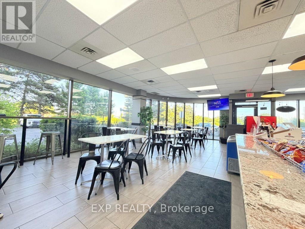 #100 - 700 Dorval Drive, Oakville, Ontario  L6K 3V3 - Photo 11 - W13230804