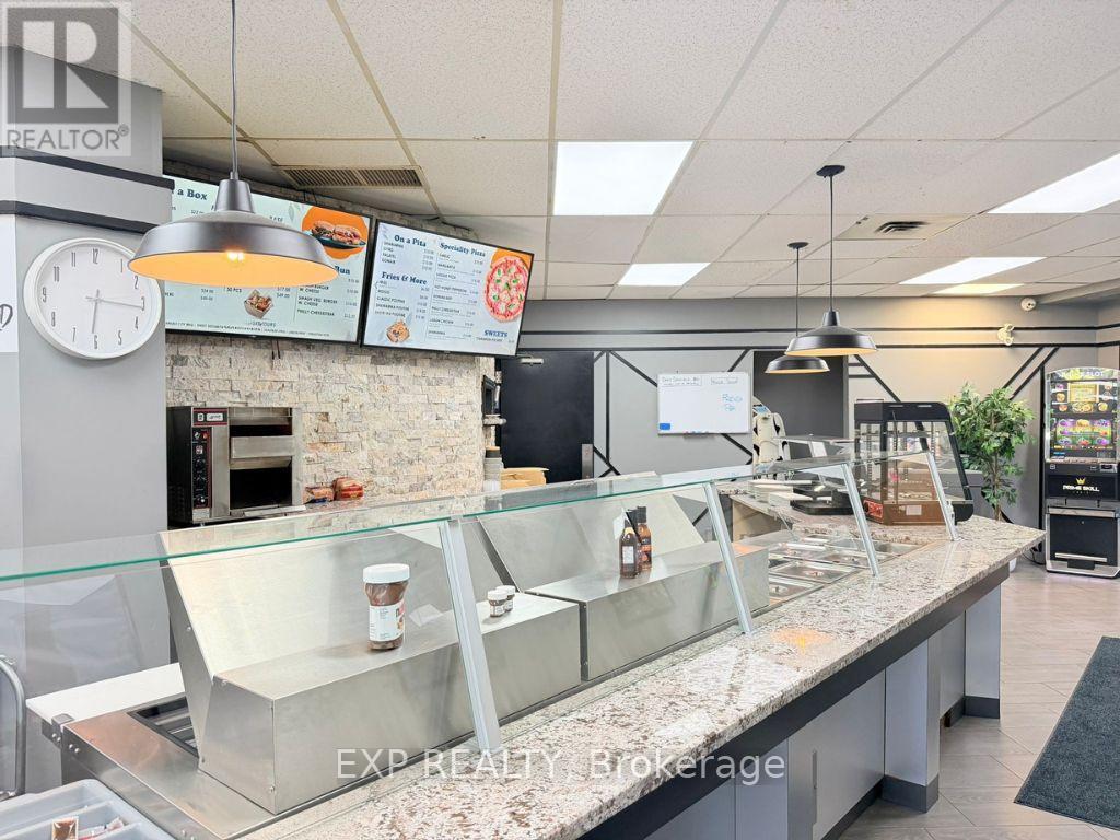 #100 - 700 Dorval Drive, Oakville, Ontario  L6K 3V3 - Photo 13 - W13230804