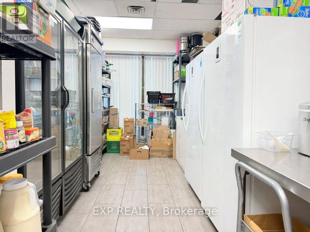#100 - 700 Dorval Drive, Oakville, Ontario  L6K 3V3 - Photo 27 - W13230804