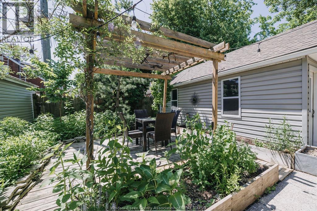 2263 Fraser Avenue, Windsor, Ontario  N8X 3Z6 - Photo 33 - 26012835