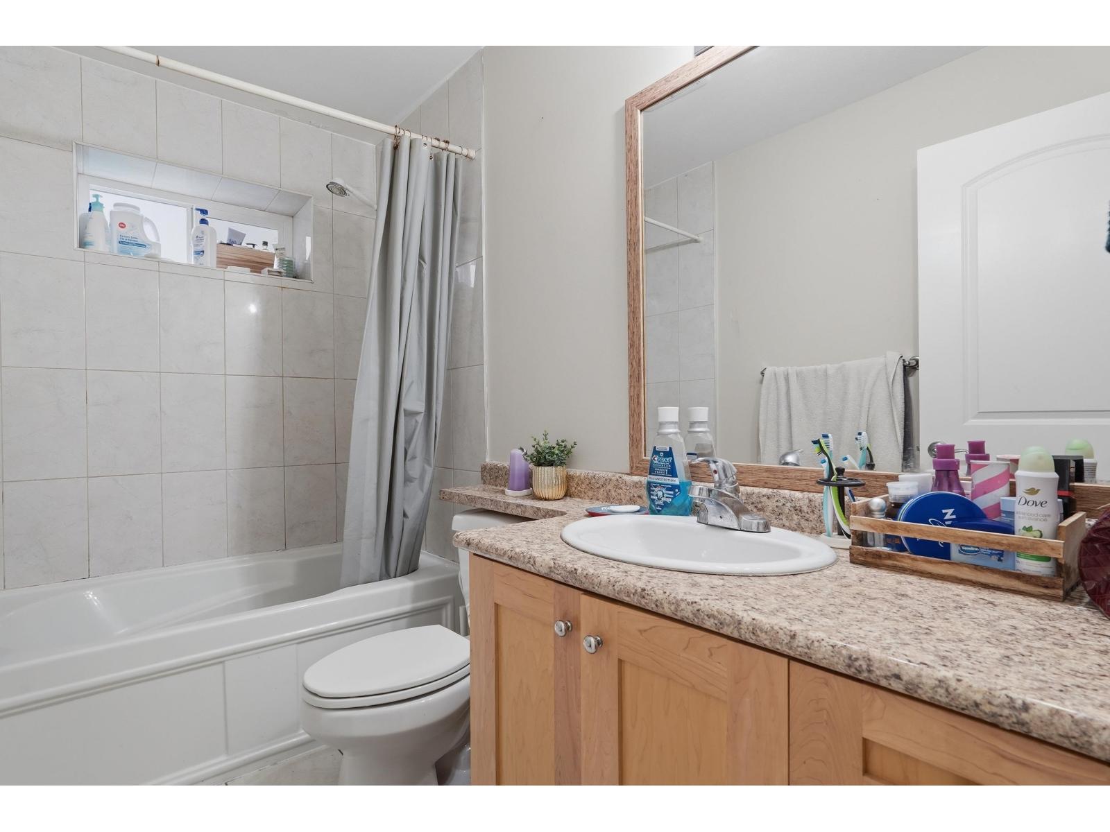 7842 211a Street, Langley, British Columbia  V2Y 0H4 - Photo 36 - R3130074