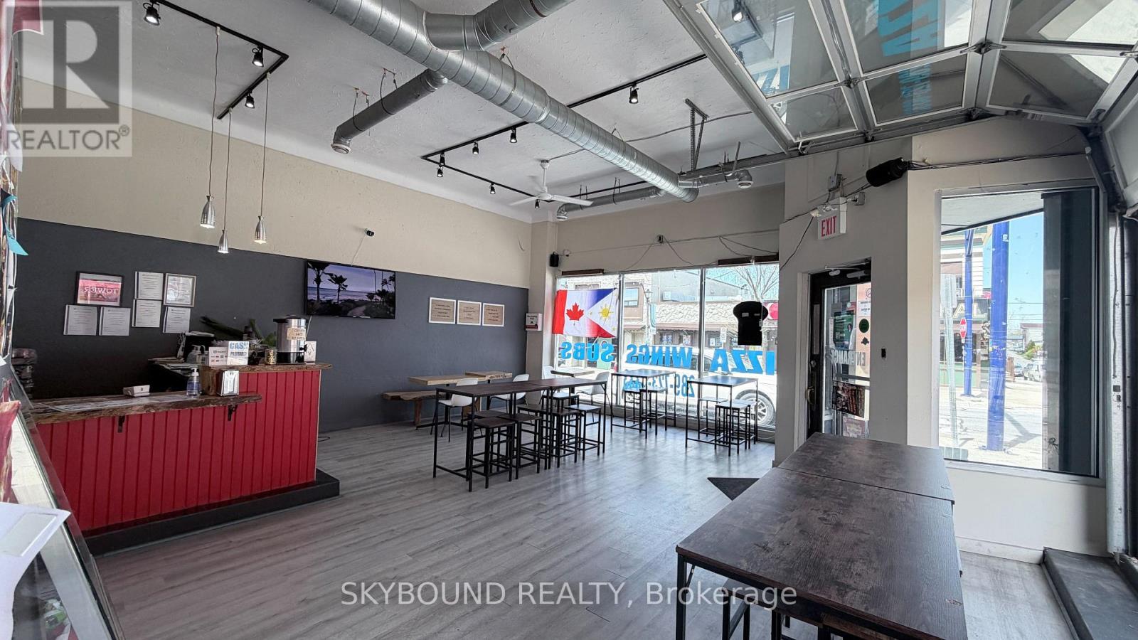 4572 Queen Street, Niagara Falls, Ontario  L2E 2L6 - Photo 10 - X13230674
