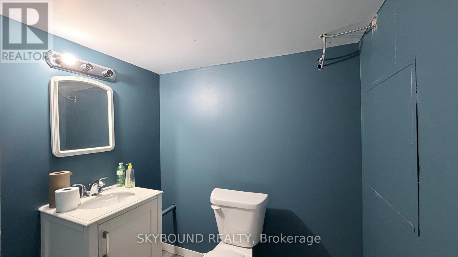 4572 Queen Street, Niagara Falls, Ontario  L2E 2L6 - Photo 13 - X13230674