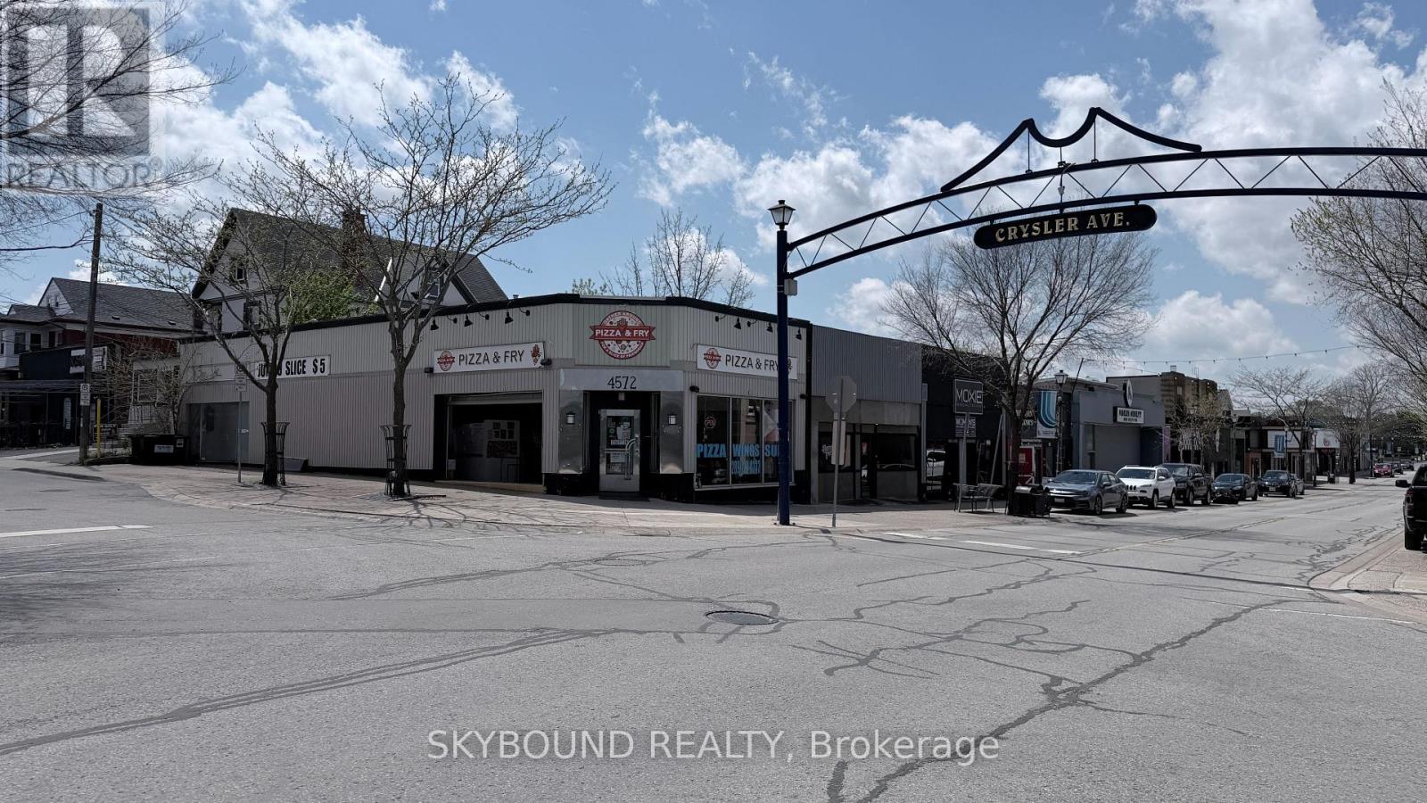 4572 Queen Street, Niagara Falls, Ontario  L2E 2L6 - Photo 4 - X13230674