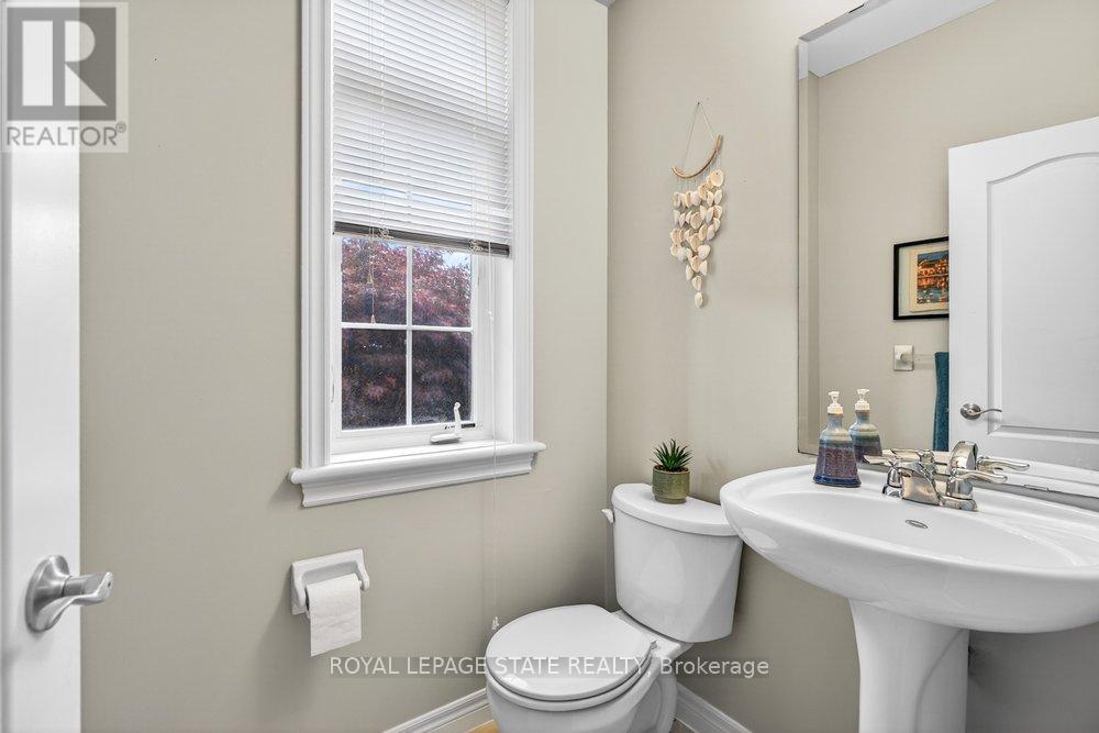 7 Summerwind Drive, Hamilton, Ontario  L9B 0E5 - Photo 19 - X13230712