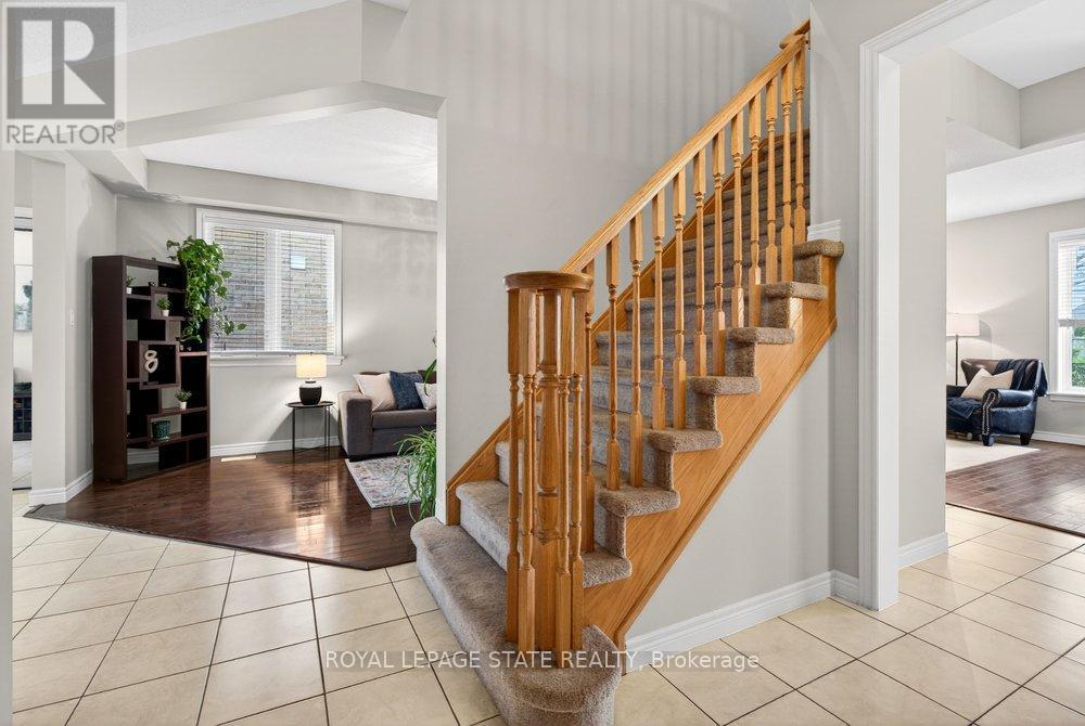 7 Summerwind Drive, Hamilton, Ontario  L9B 0E5 - Photo 20 - X13230712