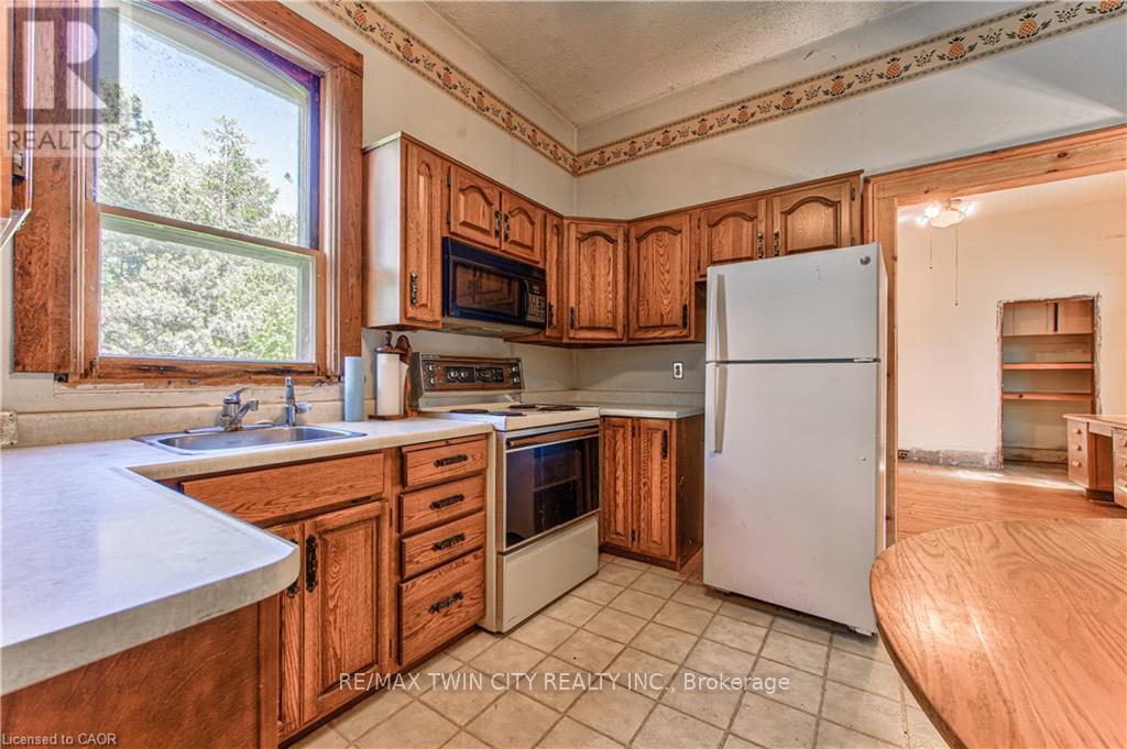 12 Myrtle Avenue, Cambridge, Ontario  N1S 2R9 - Photo 14 - X13230808