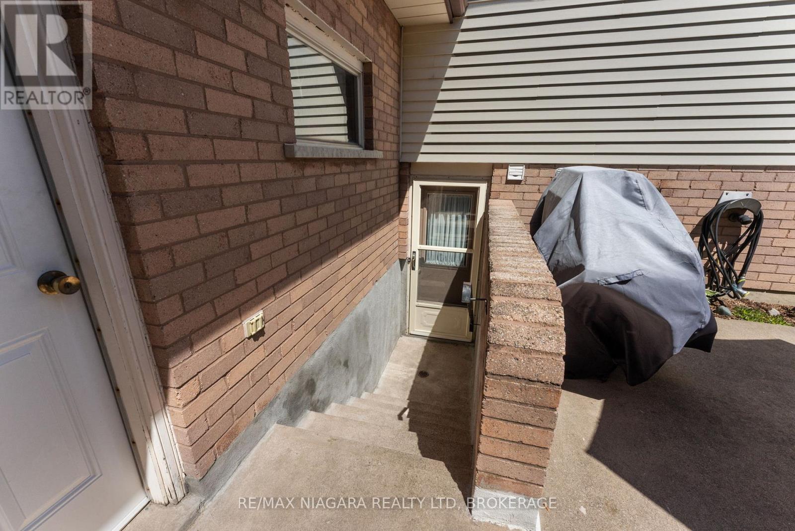 13 Cornwell Circle, St. Catharines, Ontario  L2S 3C4 - Photo 20 - X13077736