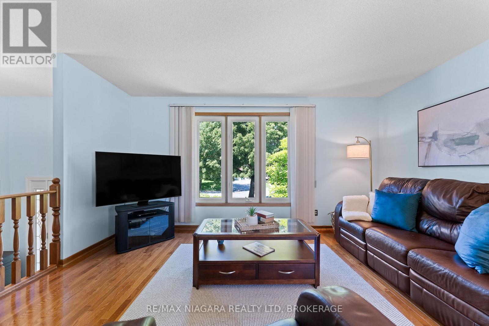 13 Cornwell Circle, St. Catharines, Ontario  L2S 3C4 - Photo 7 - X13077736
