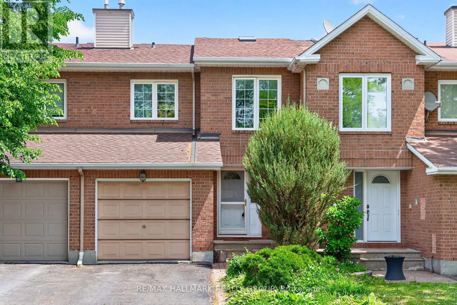 97 FLANDERS STREET, Ottawa, Ontario