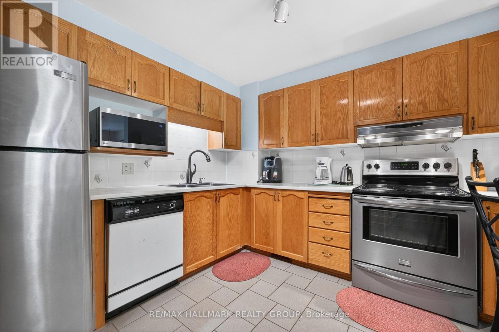 97 Flanders Street, Ottawa, Ontario  K2J 3K2 - Photo 12 - X13230874