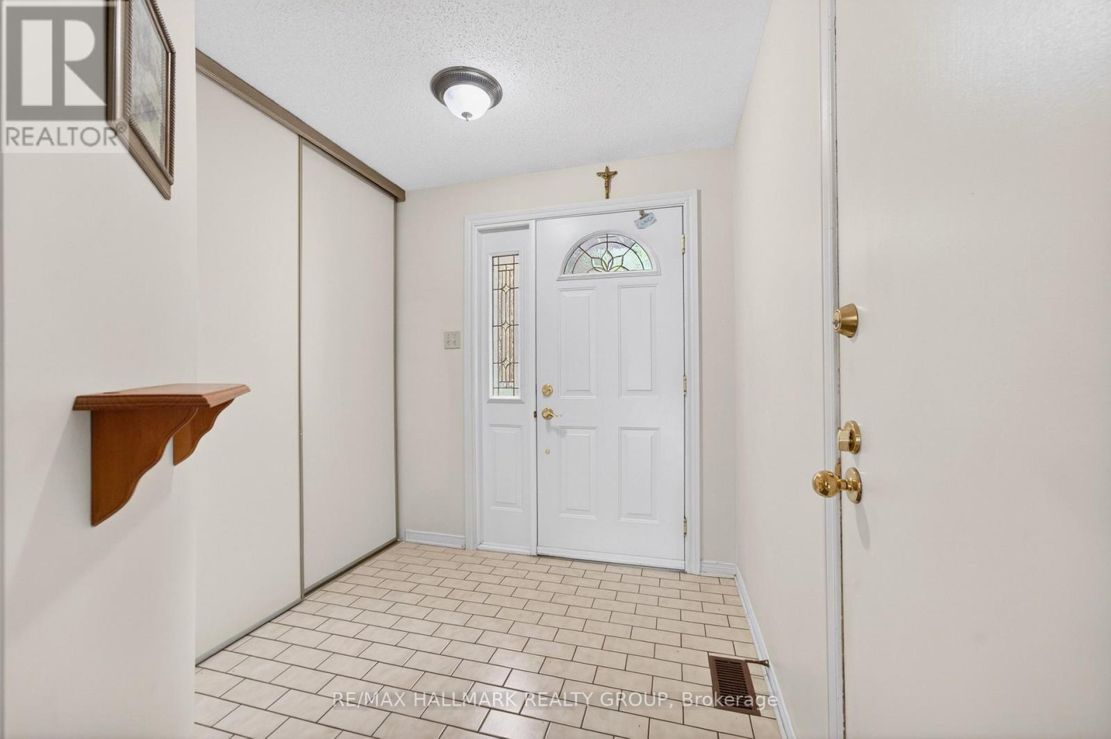 97 Flanders Street, Ottawa, Ontario  K2J 3K2 - Photo 2 - X13230874