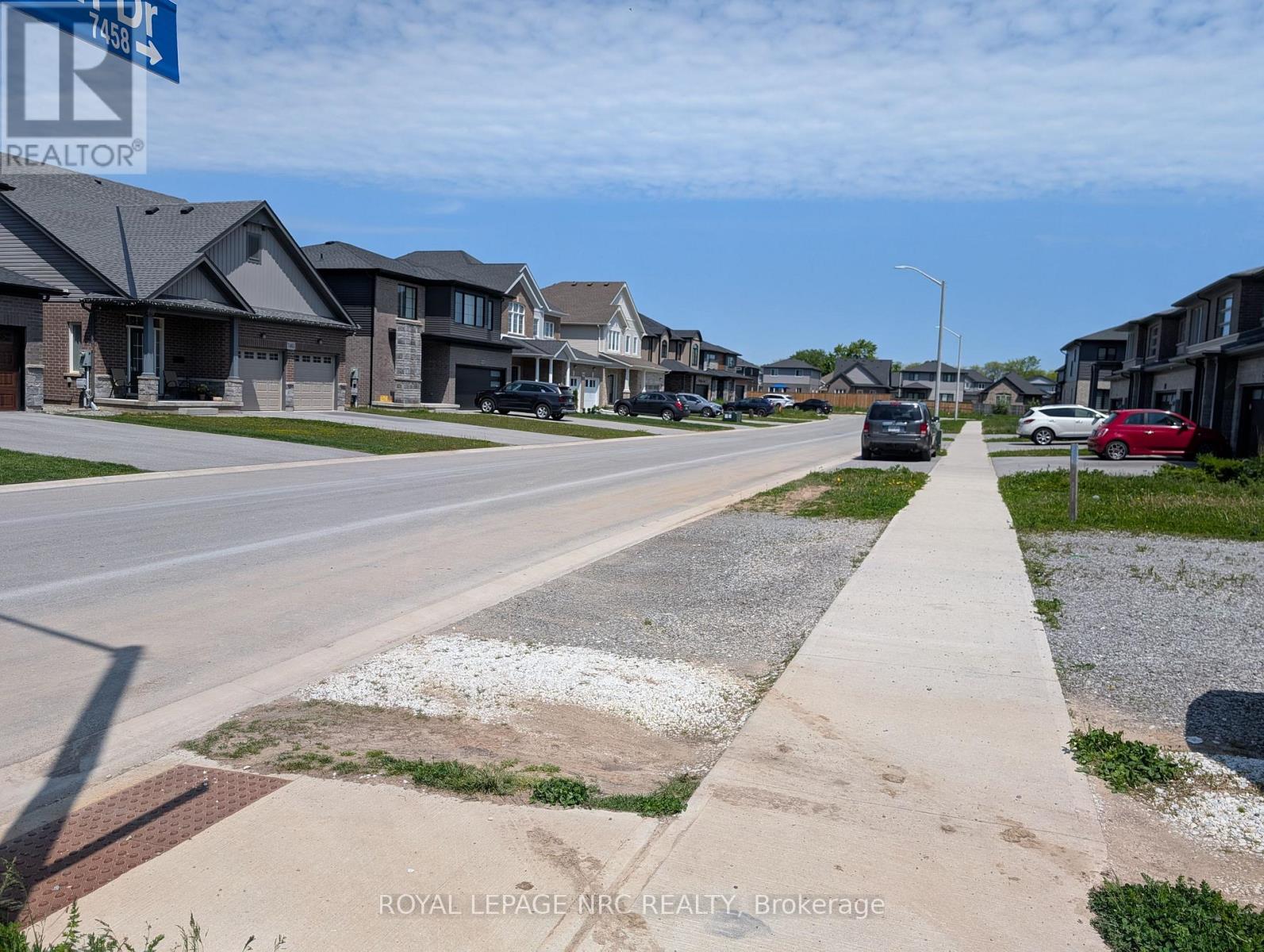 7437 Jonathan Drive, Niagara Falls, Ontario  L2H 3T3 - Photo 27 - X13230896