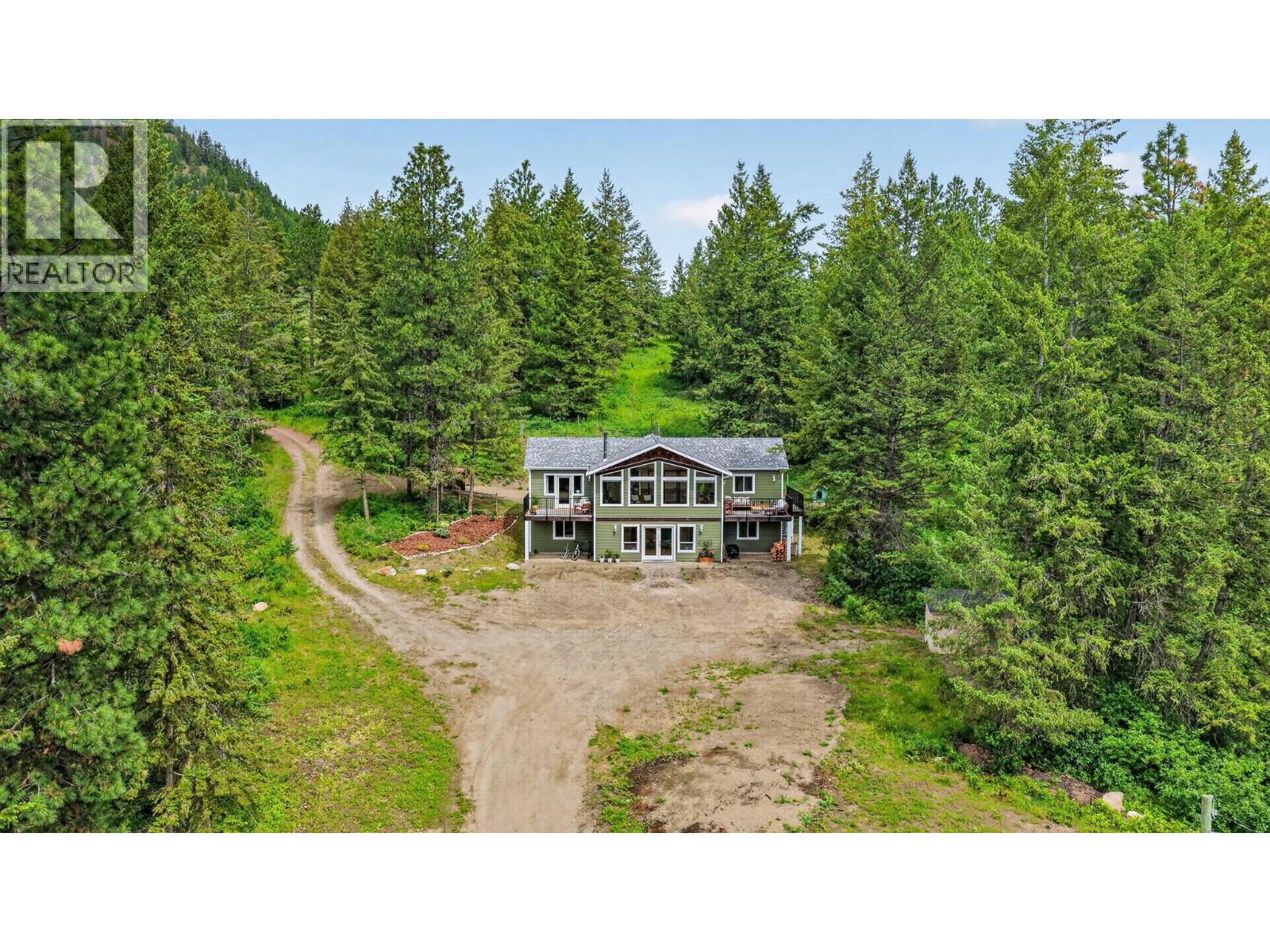 189 Rylin Road, lumby, British Columbia