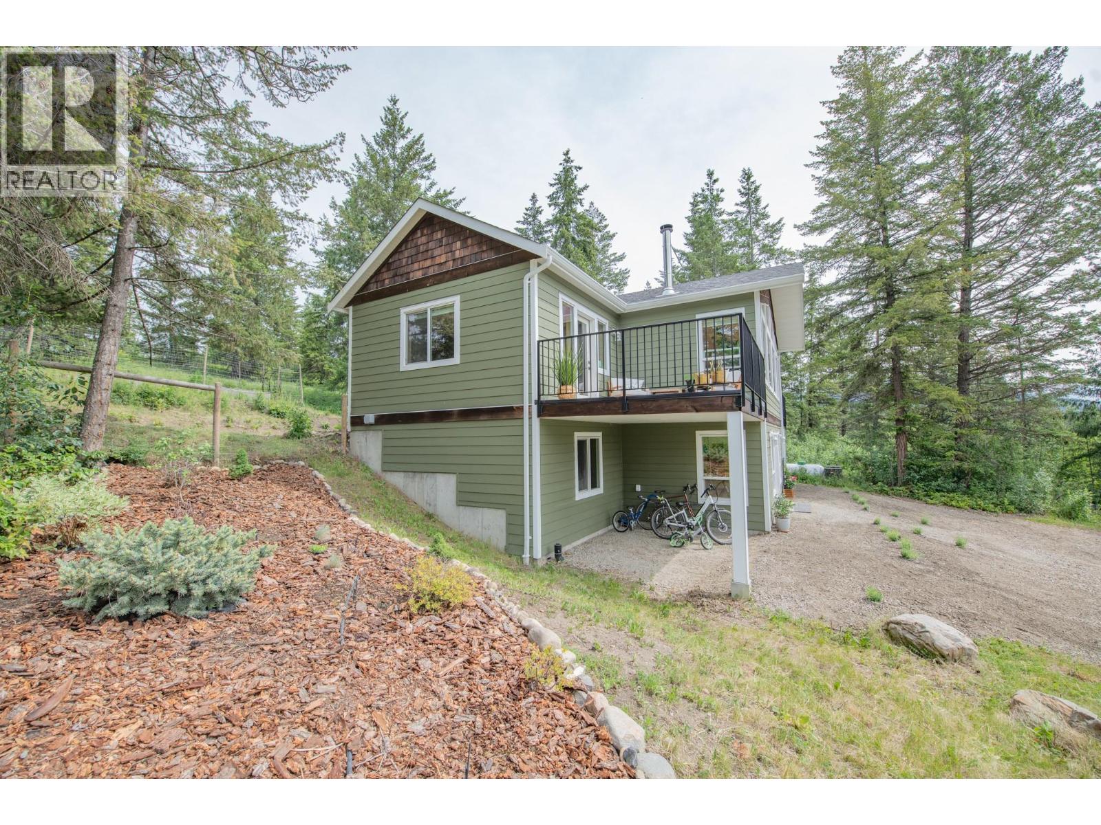 189 Rylin Road, Lumby, British Columbia  V0E 2G1 - Photo 55 - 10389839