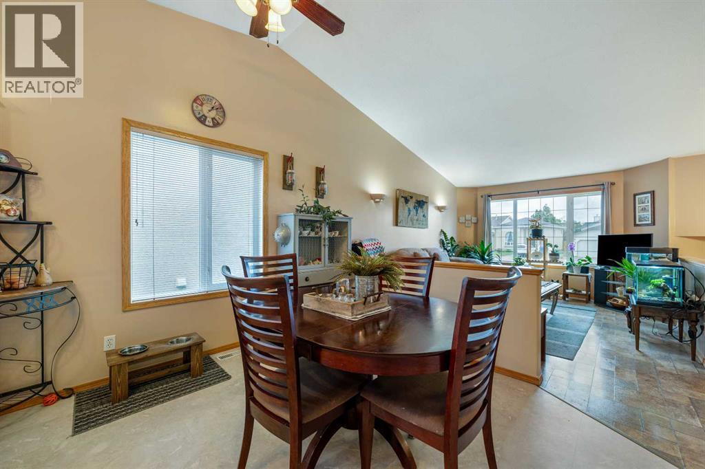 781 Red Crow Boulevard W, Lethbridge, Alberta  T1K 7M4 - Photo 10 - A2316602