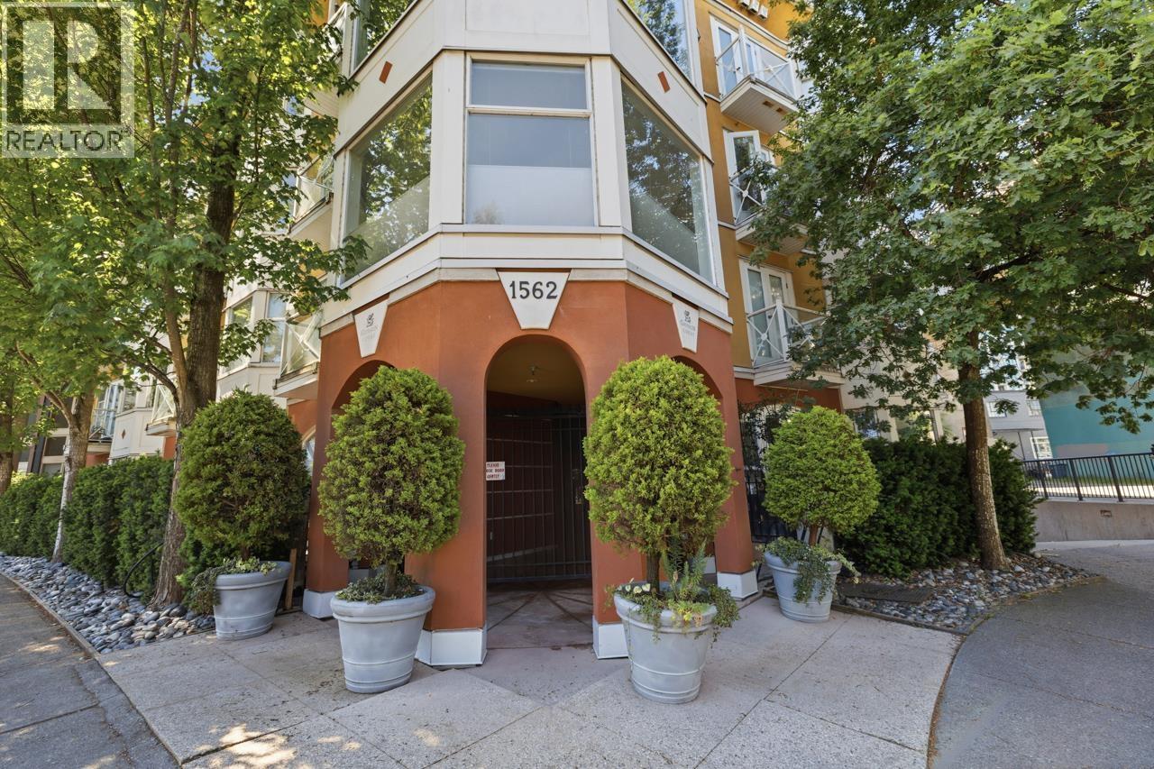 401 1562 W 5th Avenue, Vancouver, British Columbia  V6J 5H9 - Photo 2 - R3131200