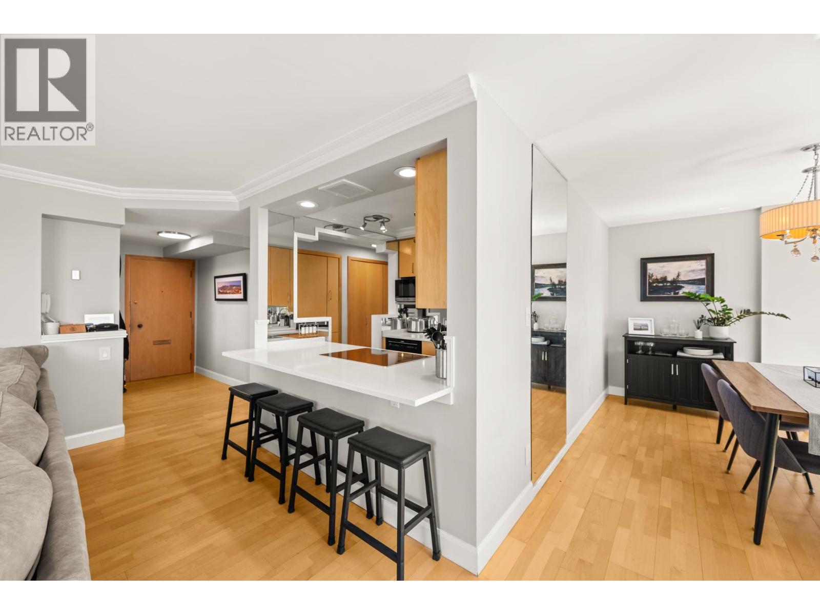 601 1575 Beach Avenue, Vancouver, British Columbia  V6G 1Y5 - Photo 11 - R3131252