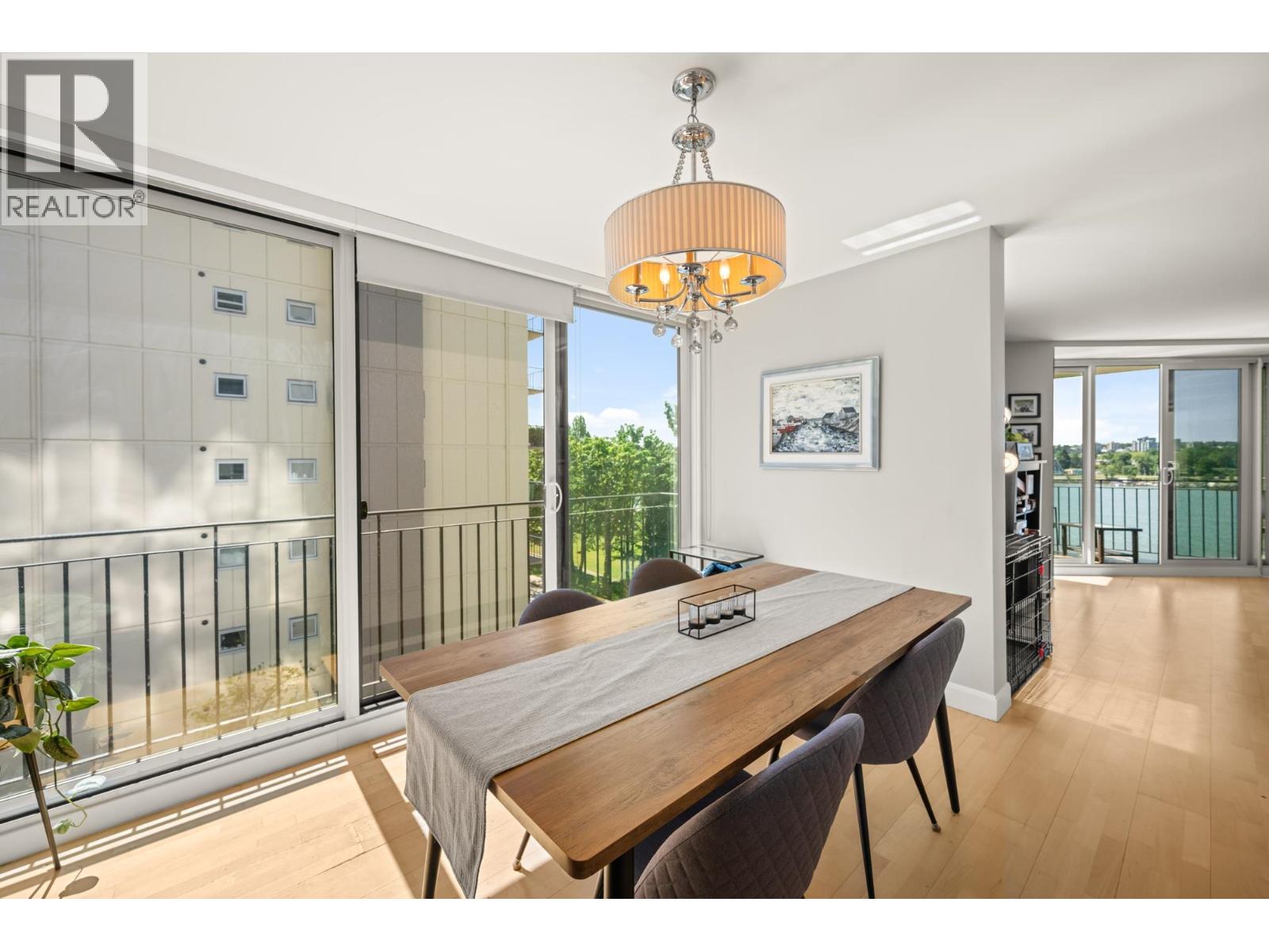 601 1575 Beach Avenue, Vancouver, British Columbia  V6G 1Y5 - Photo 13 - R3131252